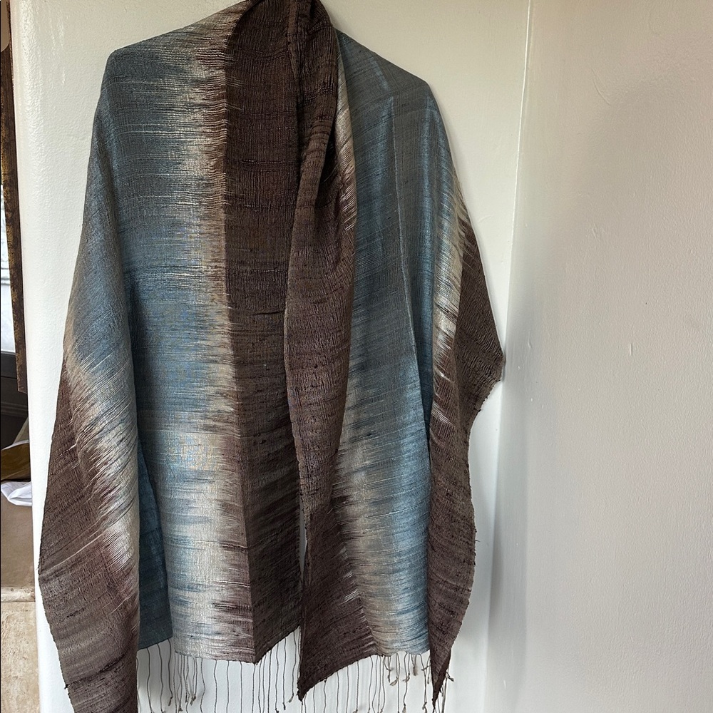 100% Silk Elegant Brown and Blue Shawl/scarf
